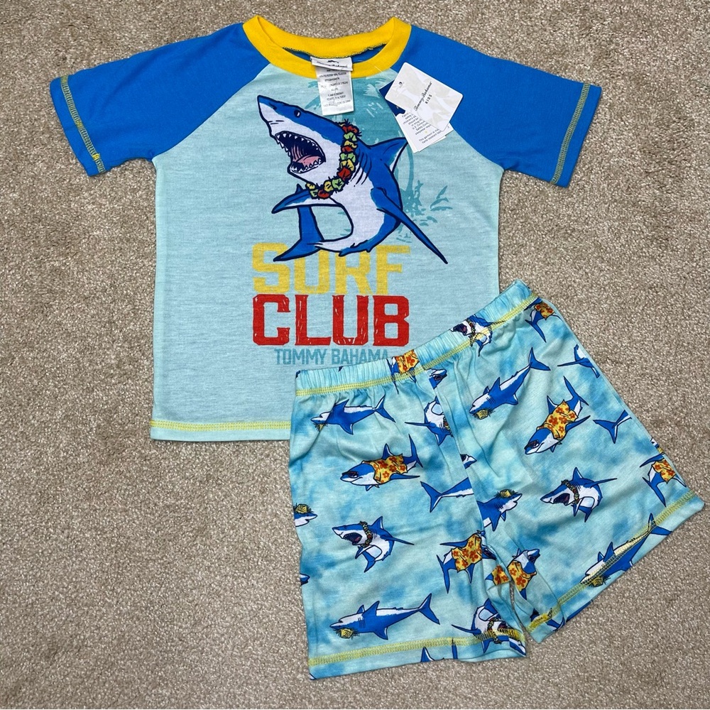NEW Boy's Tommy Bahama "Surf Club Shark" 2-Piece Pajama Set Size XS 4/5
